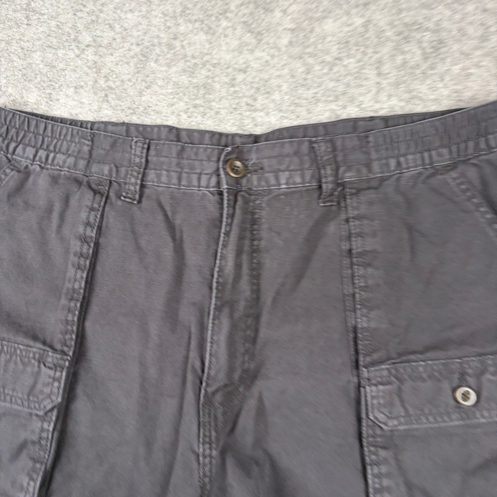 St. John's Bay Cargo Shorts Mens 42 Gray Cotton Elastic Waist Utility Outdoor - Picture 4 of 12